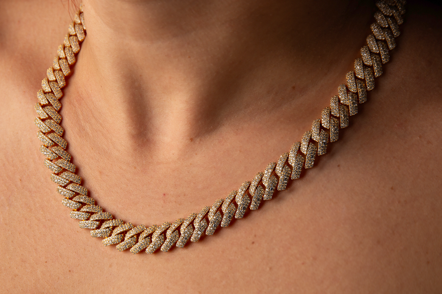 Collares