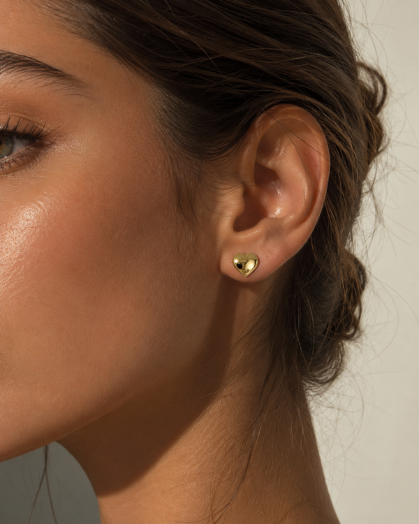 Pendientes de corazón lisos, en oro 18k