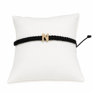 Pulsera con inicial N, en oro 18k y diamantes